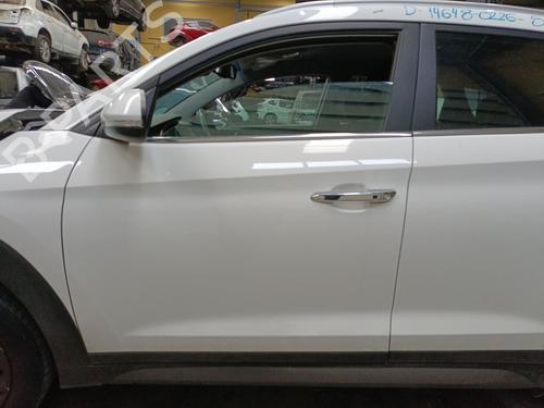 Used Left front door HYUNDAI TUCSON (TL, TLE) 1.7 CRDi (116 hp) 32059305