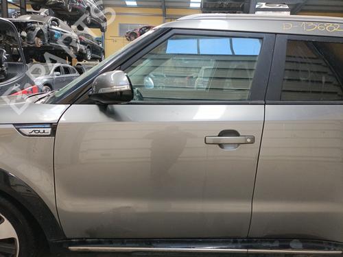 Used Left front door KIA SOUL II (PS) 1.6 CRDi 136 (136 hp) 29977216