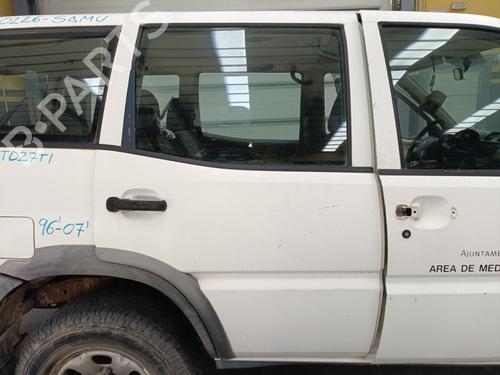 Dør højre bagtil Dør højre bagtil NISSAN TERRANO II (R20) 2.7 TDi 4WD (125 hp) 34461506 34461506