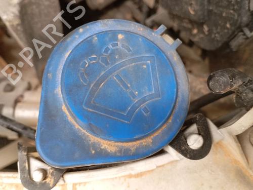 Used Windscreen washer tank FORD FOCUS III 1.6 TDCi (115 hp) 32410459