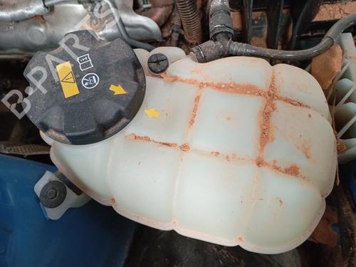 Used Expansion tank BMW 1 (F20) 118 d (150 hp) 31931251