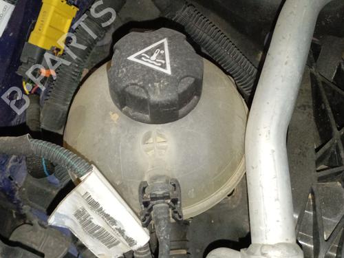 Ekspansjonstank CITROËN C4 Picasso II 1.2 THP 130 (130 hp) 32743170