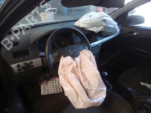 Front right lock OPEL ASTRA H (A04) 1.7 CDTI (L48) | BP7258093C97 