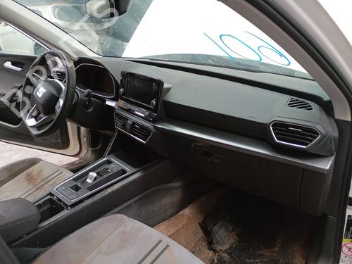 Dashboard SEAT LEON (KL1, KLG) 2.0 TDI (150 hp) 31352836