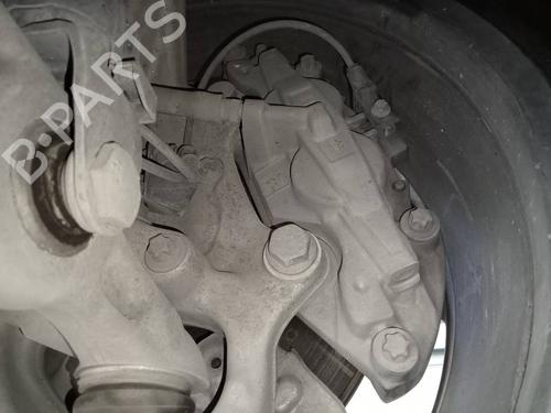 Used Right front brake caliper MERCEDES-BENZ C-CLASS (W205) C 220 BlueTEC / d (205.002, 205.004) (170 hp) 20707189