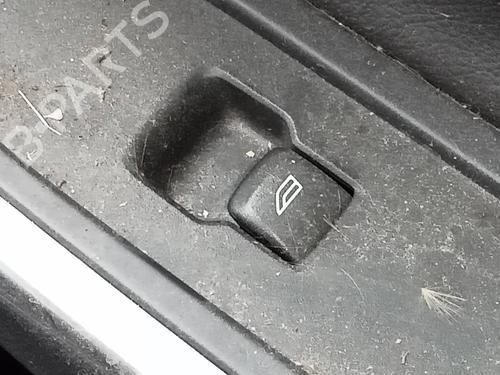 Used Right front window switch VOLVO XC60 I SUV (156) [2008-2017]  17569186