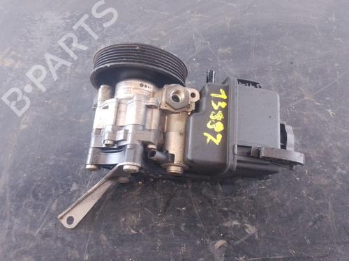 Used Steering pump Steering pump MERCEDES-BENZ VITO / MIXTO Van (W639) 110 CDI (639.601, 639.603, 639.605) (95 hp) 33757817 33757817