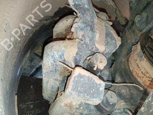 Used Right front brake caliper PEUGEOT 5008 II (MC_, MJ_, MR_, M4_) 1.2 THP (MRHNYH, MRHNYW, MRHNSJ, MRHNSU, MRHNSM) (131 hp) 32358161