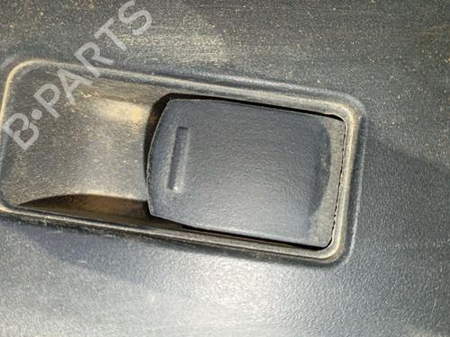Højre fortil elrude kontakt Højre fortil elrude kontakt SUZUKI VITARA (LY) 1.0 (APK 310) (111 hp) 36450790 36450790