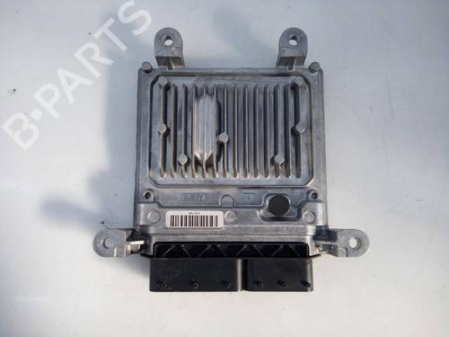 Engine control unit (ECU) MERCEDES-BENZ C-CLASS (W204) C 200 CDI (204.001) | BP22715552M57 