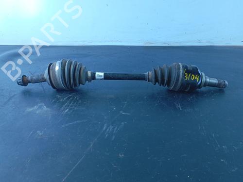 Used Left front driveshaft TOYOTA YARIS (_P13_) 1.5 Hybrid (NHP130_, NHP130) (101 hp) 24682718