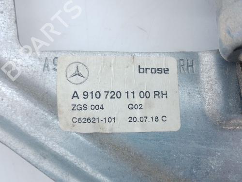 Front right window mechanism MERCEDES-BENZ SPRINTER 5-t Platform/Chassis (B907) 511 CDI (907.153, 907.155, 907.253, 907.255) | BP30588139C23