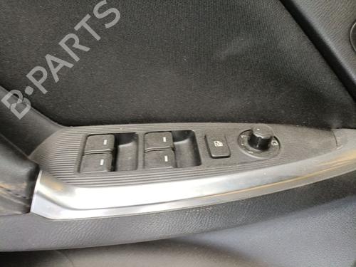 Used Left front window switch Left front window switch 38531190 38531190