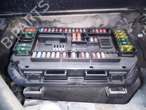 Used Fuse box BMW 3 (F30, F80) 320 d (184 hp) 15762304