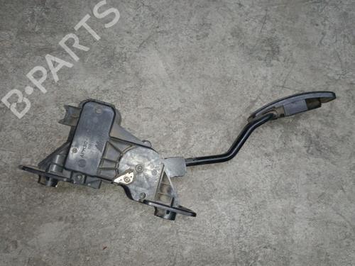 Used Pedal Pedal MITSUBISHI L200 / TRITON (KA_T, KB_T) 2.5 DI-D (KA4T) (136 hp) 40458859 40458859