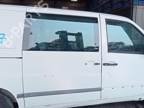 Used Right slide door Right slide door MERCEDES-BENZ VITO Van (W638) 112 CDI 2.2 (638.094) (122 hp) 33816245 33816245