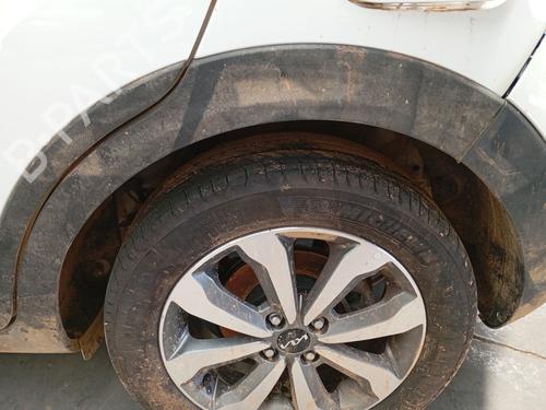 Rear left wheel arch trim KIA STONIC (YB) 1.0 T-GDi BP28122743C136