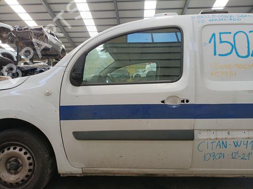 Used Left front door Left front door 37463888 37463888