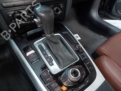 Used Gear lever AUDI A5 (8T3) 2.0 TFSI (180 hp) 10676039