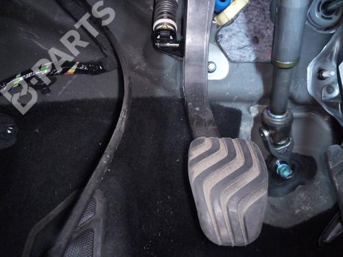 Used Clutch pedal Clutch pedal NISSAN QASHQAI II SUV (J11, J11_) 1.3 DIG-T (140 hp) 10974962 10974962