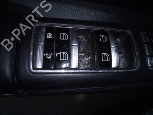 Used Left front window switch MERCEDES-BENZ S-CLASS (W221, V221) [2005-2013]  8212323