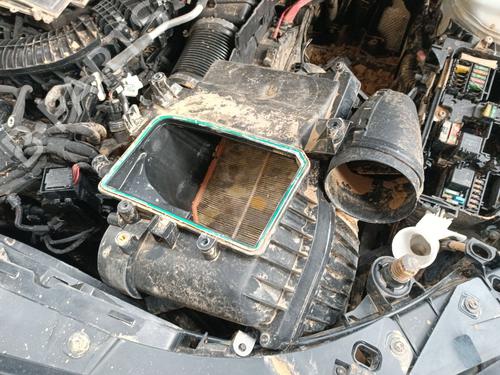 Box scatola filtro aria MERCEDES-BENZ CLA (C118) CLA 200 d (118.312) (150 hp) 30599367