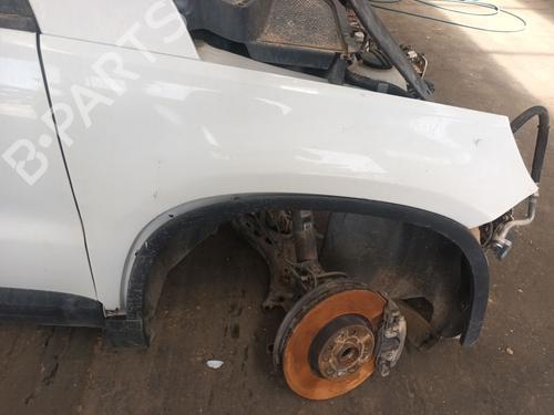 right-front-fenders-vw-tiguan-5n_-2007-2008-2009-2010-2011-2012-2013-2014-2015-2016-2017-2018-32043353 main image