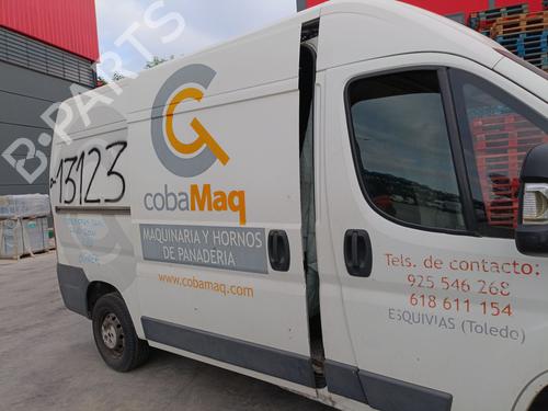 Right slide door PEUGEOT BOXER Van 2.2 HDi 120 | BP28058182C75 