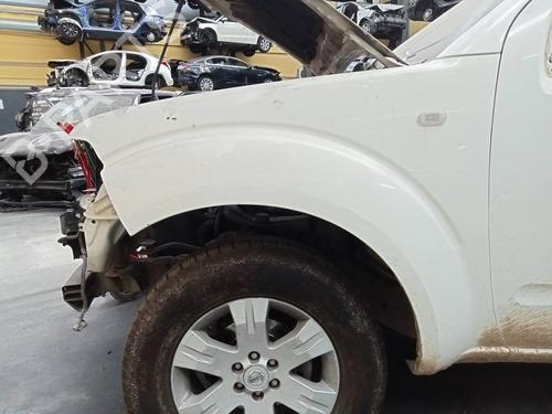 Used Left front fenders NISSAN PATHFINDER III (R51) 2.5 dCi (174 hp) 10677400