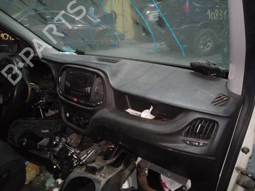 Zacisk hamulca przedniego lewego FIAT DOBLO Platform/Chassis (263_) 1.3 D Multijet | BP11592800M105 