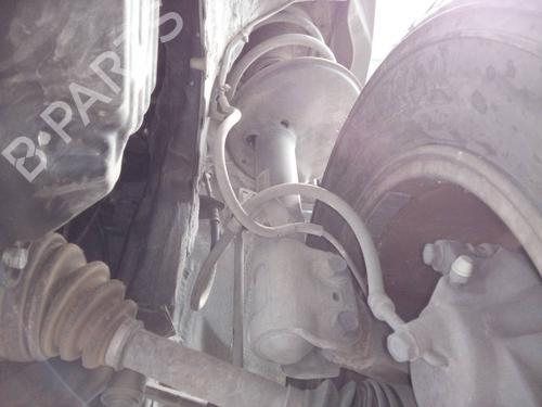 Used Left front shock absorber TOYOTA RAV 4 II (_A2_) [2000-2005]  19105318
