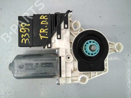 Right rear window motor VW GOLF VI (5K1) 2.0 TDI | BP5313511E22 