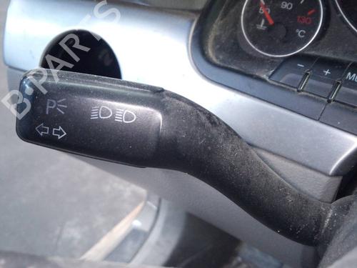 Used Steering column stalk AUDI A4 B7 (8EC) 2.0 TDI (170 hp) 22335907