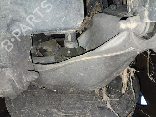 Venstre hjullejehus spindel MERCEDES-BENZ GLB (X247) GLB 200 d 4-matic (247.613) (150 hp) 24850171