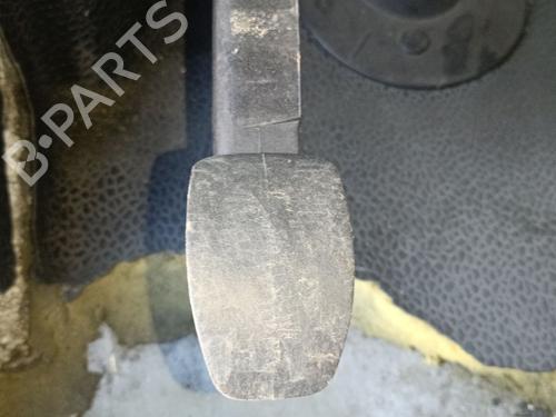 Used Clutch pedal Clutch pedal RENAULT MASTER III Platform/Chassis (EV, HV, UV) 2.3 dCi 125 FWD (EV0C, EV0D, EV0J, HV0C, HV0D, HV0H,... (125 hp) 36775306 36775306