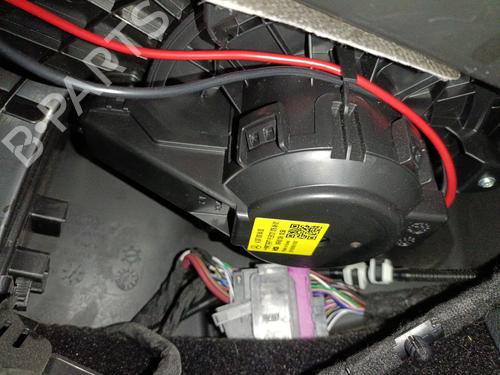 Used Heater blower motor Heater blower motor MERCEDES-BENZ A-CLASS (W177) A 180 d (177.003) (116 hp) 40020577 40020577