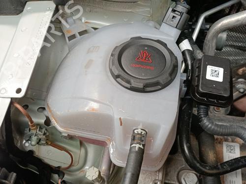 expansion-tank-audi-a1-sportback-gba-2018-33941121 main image