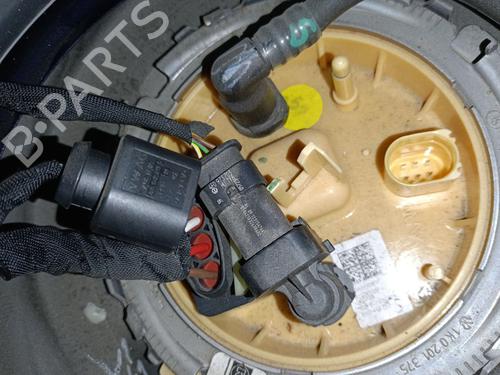 Used Fuel pump AUDI Q5 (FYB, FYG) 55 TFSI e quattro (265 hp) 31306445