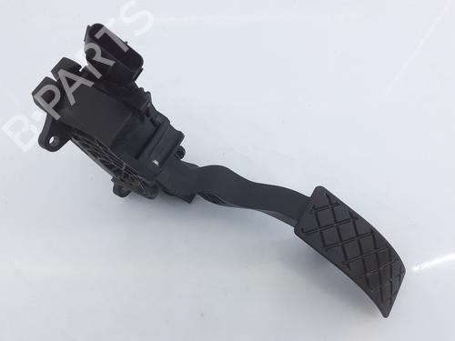 Used Pedal SKODA RAPID (NH3, NK3, NK6) 1.6 TDI (115 hp) 9268310