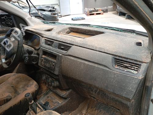 Used Dashboard RENAULT EXPRESS Box Body/MPV 1.5 Blue dCi 75 (F6AA) (75 hp) 28071751