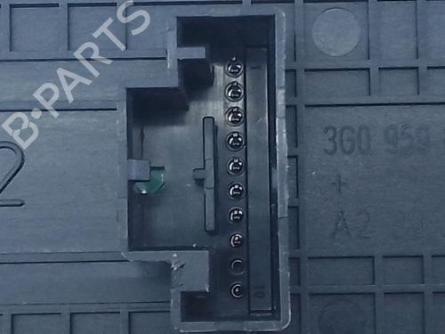 Venstre Foran elrute bryter SKODA OCTAVIA IV Combi (NX5, PV5) 1.4 TSI RS iV | BP28838129I27