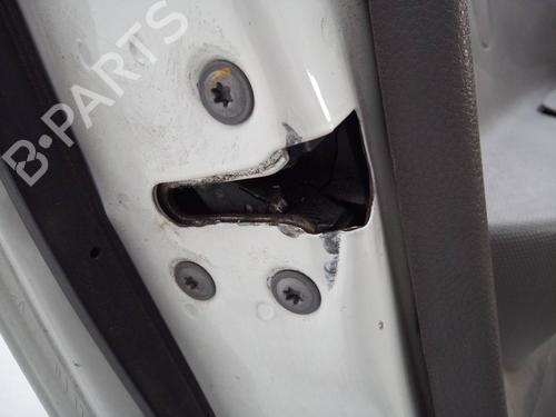 Used Front left lock NISSAN NT400 CABSTAR (F24M) 35.14, 45.14 (136 hp) 11378151