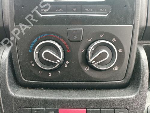 Used Climate control Climate control 38725009 38725009