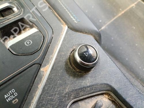 Elektronisk modul LYNK & CO 01 PHEV | BP30611154M83