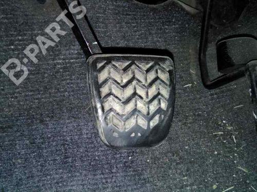 Used Break pedal Break pedal TOYOTA RAV 4 II (_A2_) 2.0 D 4WD (CLA20_, CLA21_, CLA20R, CLA21R) (116 hp) 8787900 8787900