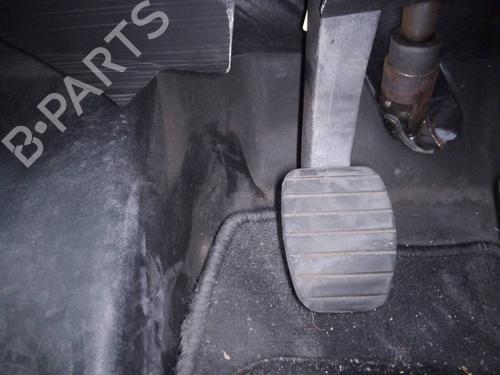 Used Clutch pedal DACIA DOKKER Express Box Body/MPV 1.6 LPG (102 hp) 12494052