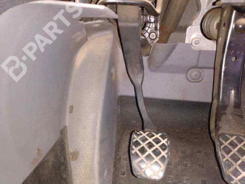 Used Clutch pedal Clutch pedal VW CADDY III Box Body/MPV (2KA, 2KH, 2CA, 2CH) 1.9 TDI (105 hp) 8786908 8786908