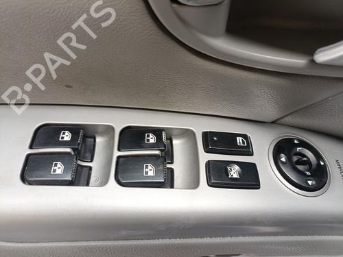 Used Left front window switch Left front window switch 39067460 39067460