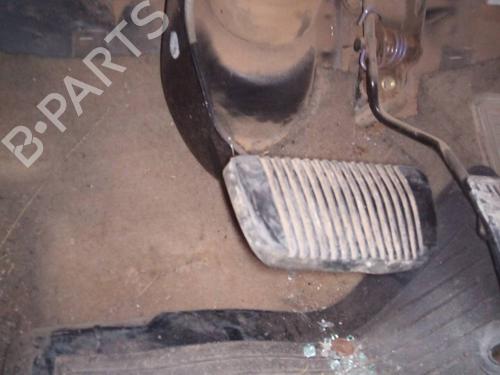 bremsepedal TOYOTA LAND CRUISER 100 (_J1_) 4.2 TD (HDJ100_, HDJ100) (204 hp) 9432663