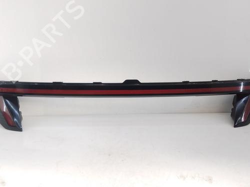 Used Rear center light HYUNDAI TUCSON (NX4E, NX4A) [2020-2025]  27499677